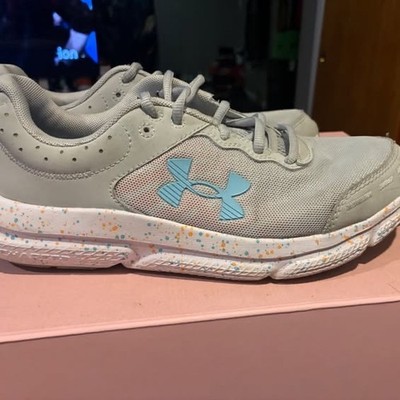 Size 9 - Under Armour Charged Assert 10 Paint Splatter W NO BOX