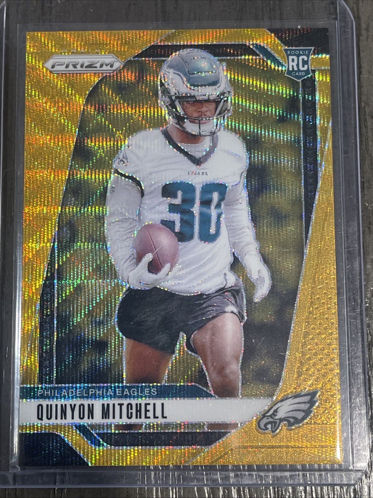2024 Panini Prizm - Rookies Quinyon Mitchell #381 Gold Wave Prizm /10 (RC)