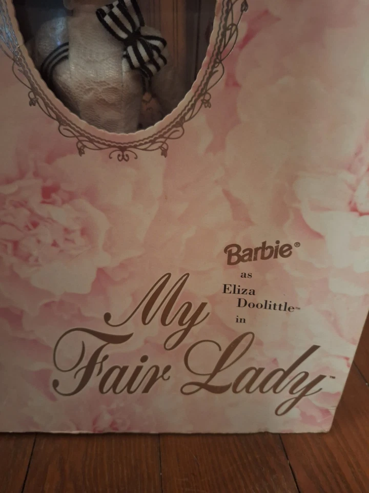 Barbie como Eliza Doolittle en My Fair Lady Edición Coleccionista Foto 3 de 4