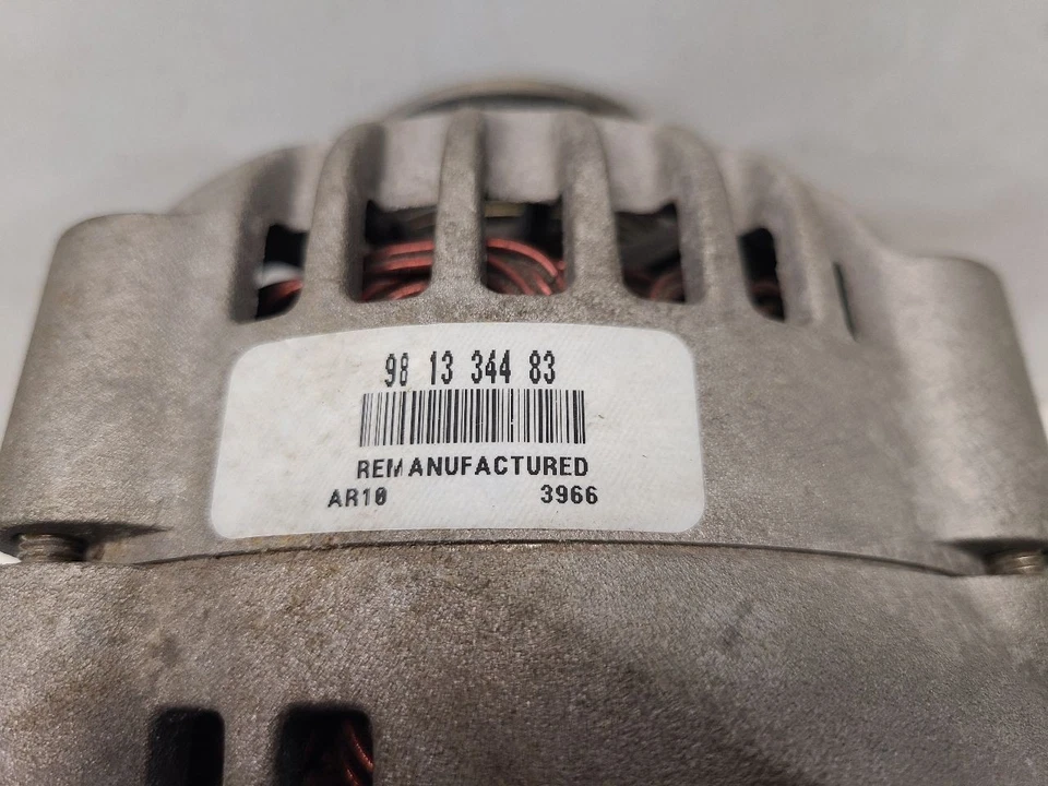 Alternador Chevrolet Tahoe 1996-99 (5,7 L/AT/gasolina) - 100 amperios Foto 4 de 4