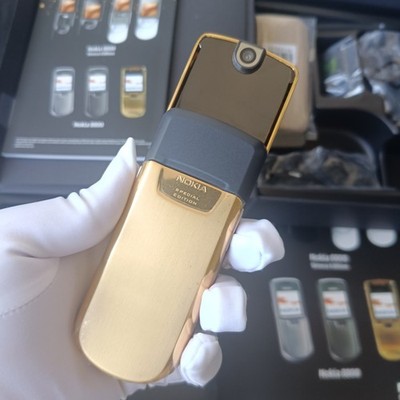 Nokia 8800 Gold Edition SIMフリー GENUINE NOKIA 8800 GOLD SPECIAL EDITION UNLOCKED GSM CELL PHONE