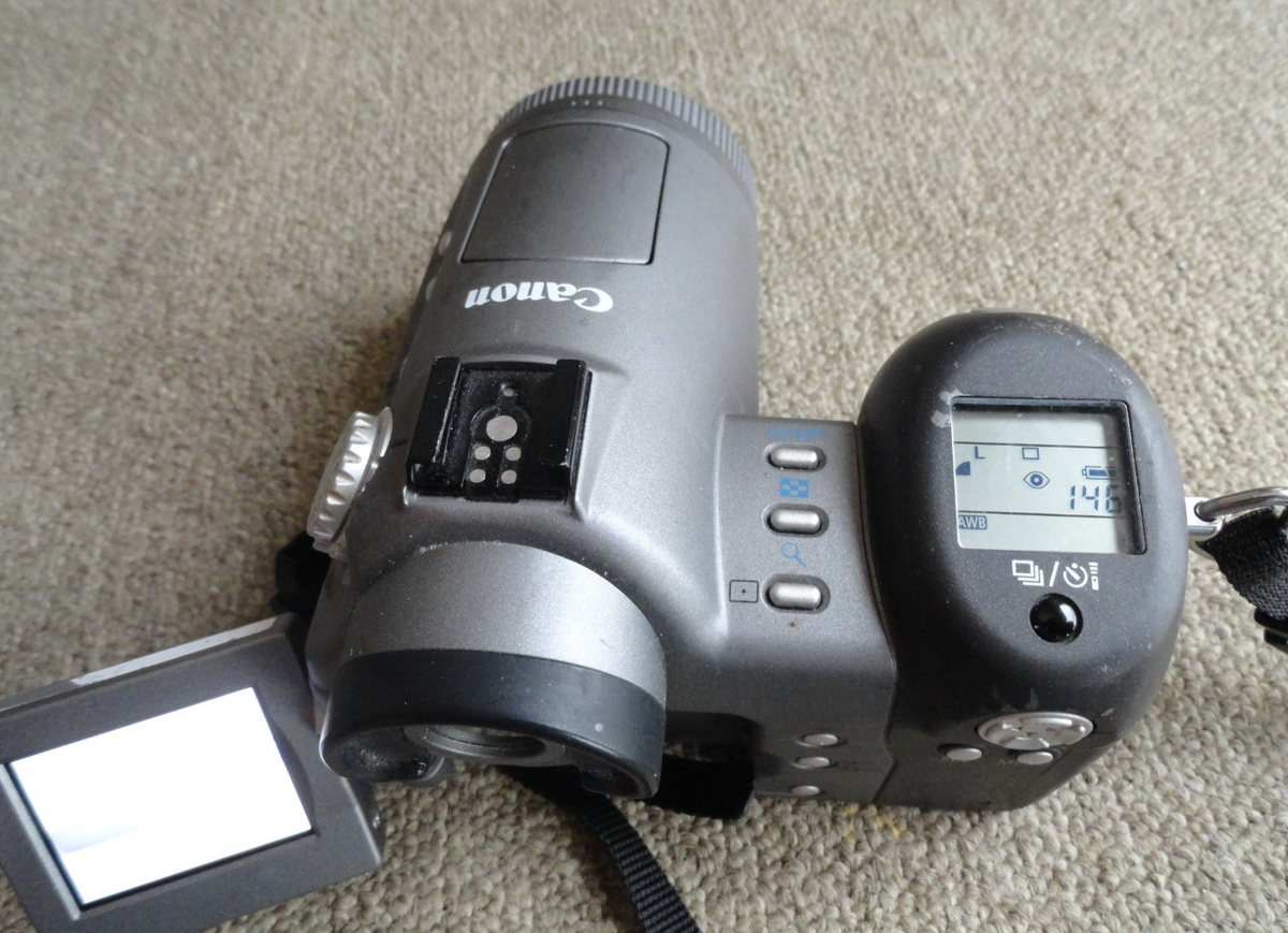 Canon PowerShot Pro 90 IS 2.6MP Digital Camera | eBay