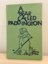 A BEAR CALLED PADDINGTON by Michael Bond 1958 Green Hardback 20th Printing