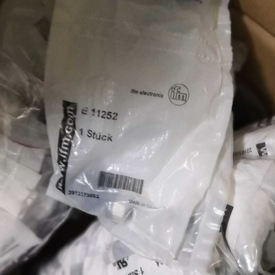 New E11252 For IFM Proximity switch   *hu