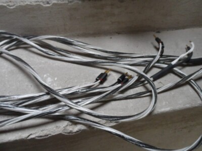Monster Hi-Fi  Lautsprecher Kabel 2x 2,4 m.(Black & White).