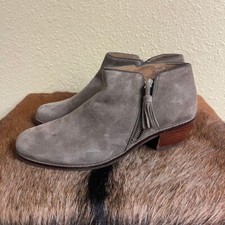 Vionic Women's 9 Joy Serena Zip Up Block Heel Ankle Bootie Greige Tassel Preppy