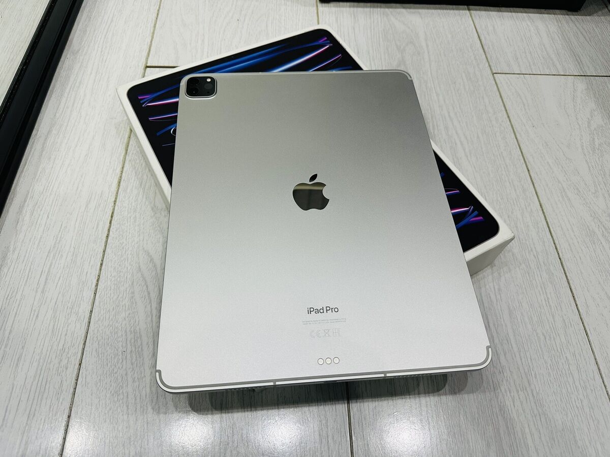 Apple iPad Pro 6th Gen 12.9 Apple iPad Pro 6th Gen 12.9
