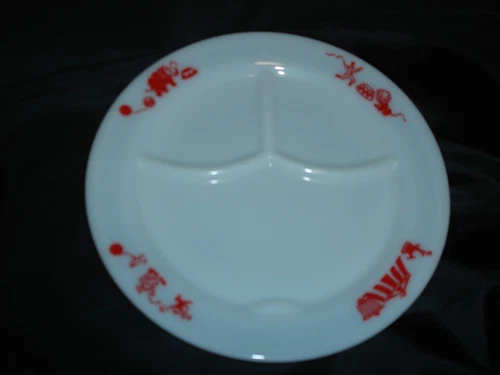 VINTAGE PYREX WHITE & RED CHILDS DIVIDED CIRCUS PLATE