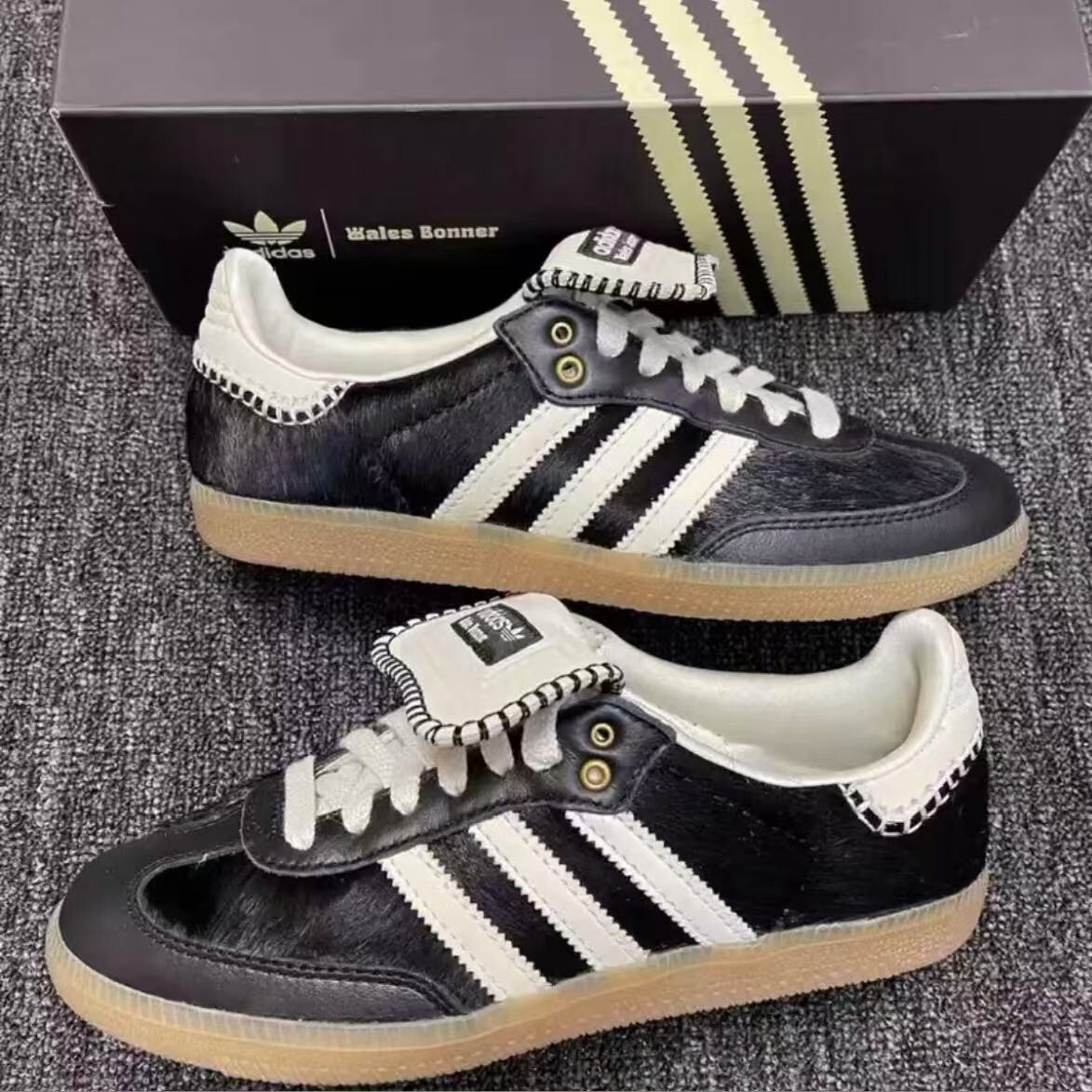 靴 Adidas x Wales Bonner Pony Tonal Samba Adidas x Wales Bonner Pony Tonal Samba Shoes – Extra Butter