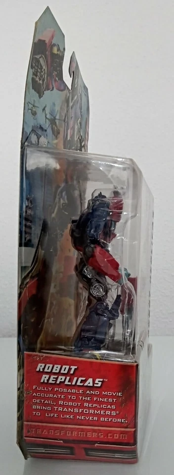 TRANSFORMERS OPTIMUS PRIME FIGURA ROBOT REPLICAS DE HASBRO - Imagen 2 de 4