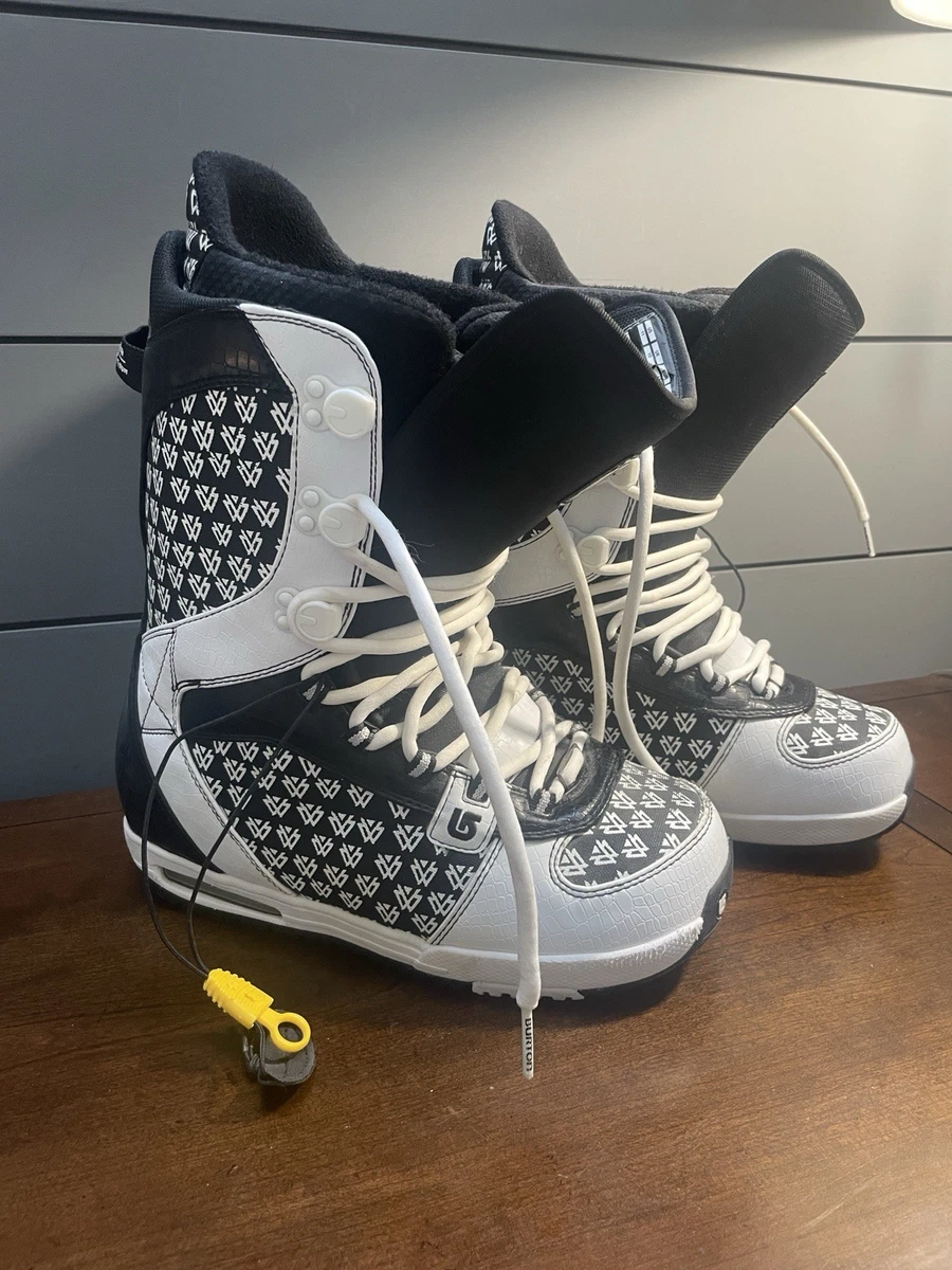 Burton Shaun White Snowboard In Snowboard Boots for sale - eBay