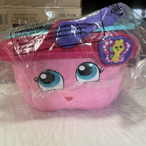 New Shapes and Sharing Picnic Basket (Frustration Free Packaging), Pink - Picture 4 of 5