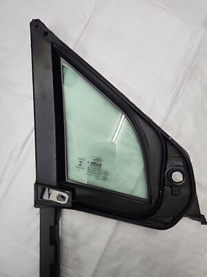 2013-2020 Ford Fusion Front Left Side Door Quarter Window Glass DS73-F21401 OEM