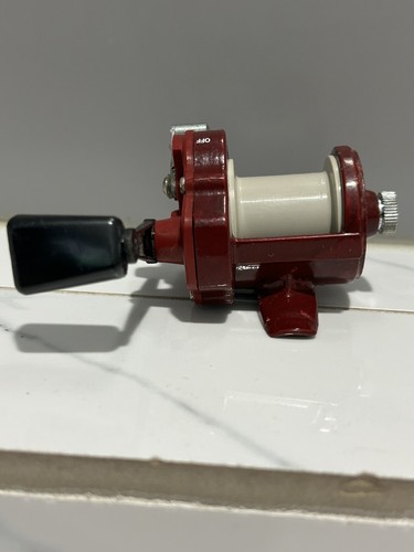 VINTAGE RYOBI WAKASAGI (40)1:4.1 Ratio Mini Fishing Reel Red With Clicker Japan - Picture 4 of 13