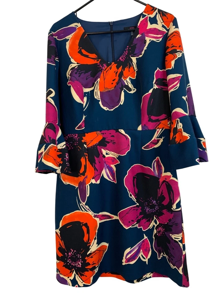 Trina Turk Sz 10 Bold Floral Print 3/4 Sleeve Dress With bell Cuffs Scuba GUC - Image 2 of 4