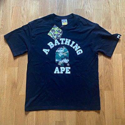 A Bathing Ape Herren T-Shirt M Schwarz Kurzarm Rundhals Logo Druckgrafik