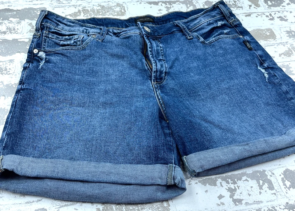 Pantalones Cortos Jeans Plateados Mujer 16 Corte Puño Enrollado Mamá Jean Lavado Mediano Pantalones Cortos Elastizados Foto 4 de 4