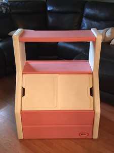 little tikes toy box with shelf