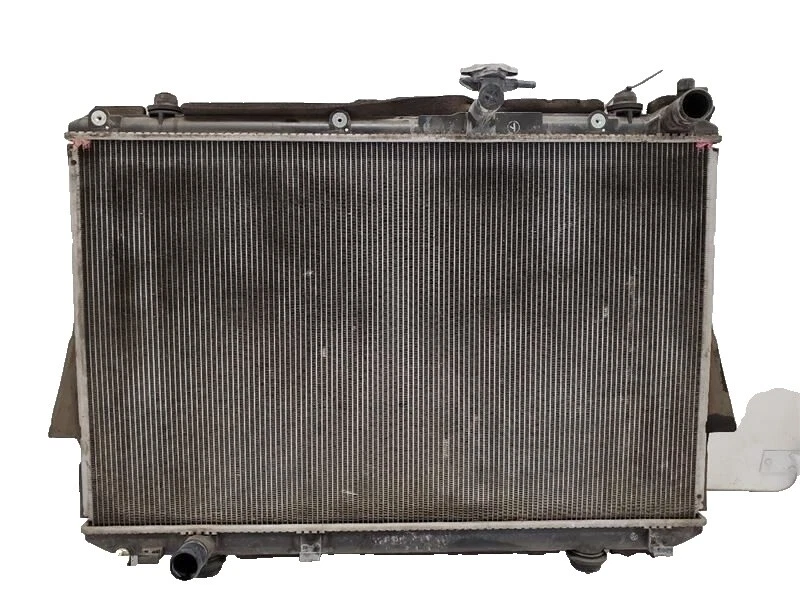 Радиаторы двигателя для автомобилей и грузовиков Toyota Radiator