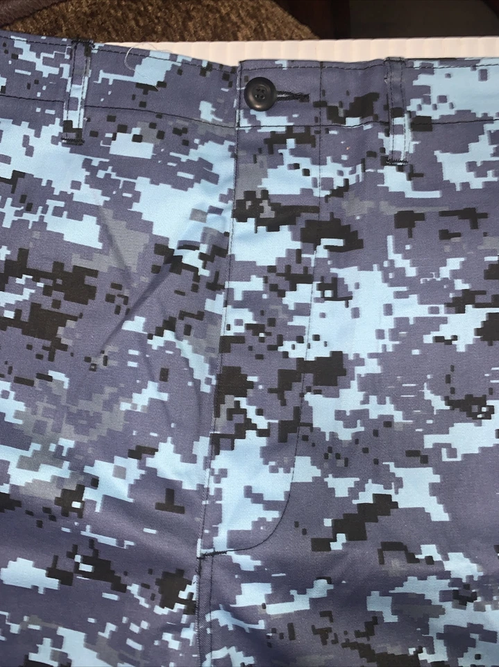 Rothco Camo BDU Shorts Size XL - Image 4 of 4