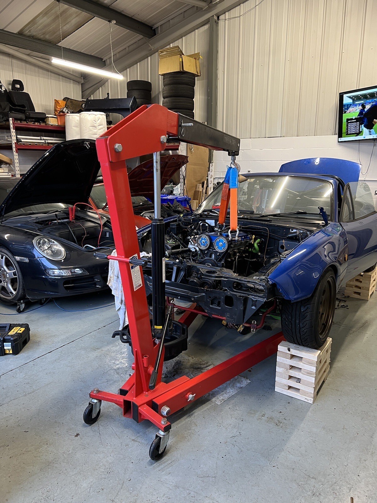 Sealey Engine Crane 2tonne Premier Folding Hoist eBay