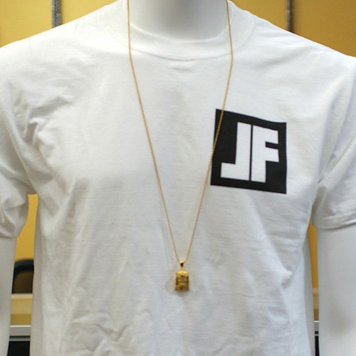 Gold Simple Iced Eyes Micro Jesus Piece Pendant Chain - Picture 4 of 4
