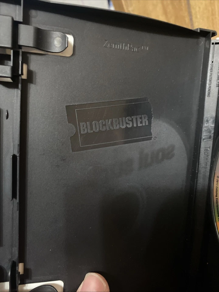 Soul Surfer DVD With Blockbuster Case - Image 4 of 4