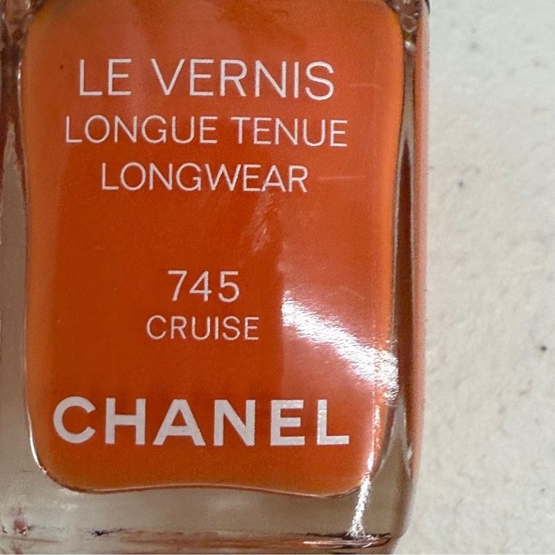 CHANEL Le Vernis Longwear Nail Polish 745 Cruise New