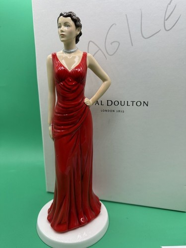 ROYAL DOULTON FASHION THROUGH THE DECADES 1930 JEAN HN5593 #0520/1500 With COA - Picture 2 of 18
