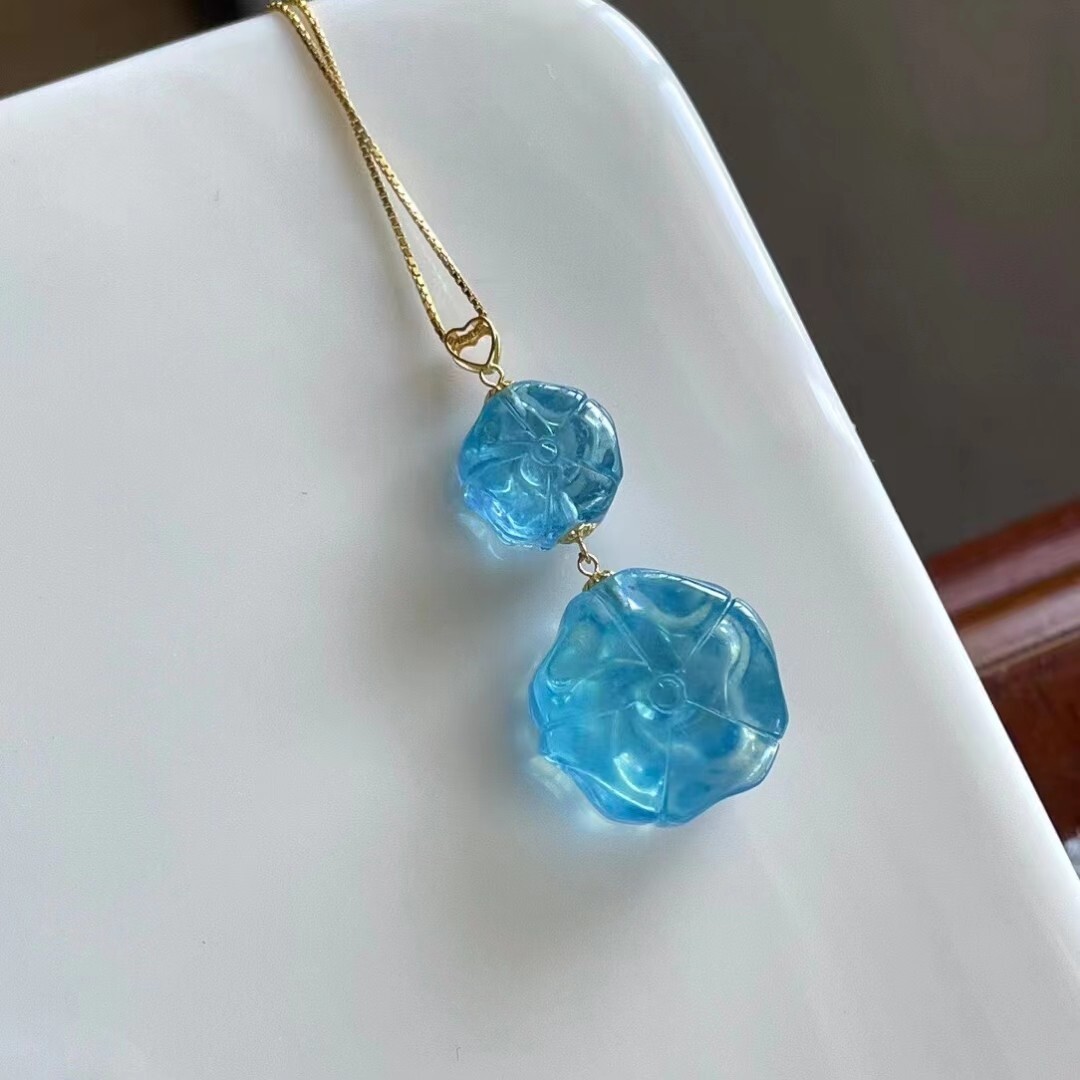 Natural Aquamarine Blue Crystal Flower Shape Pendant Amber Beads