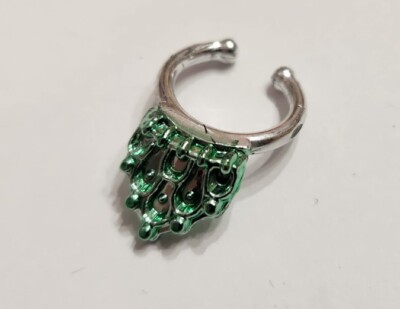 BRATZ SHIRT NECKLACE ONLY SECRET DATE MEYGAN DOLL CLOTHES SILVER GREEN