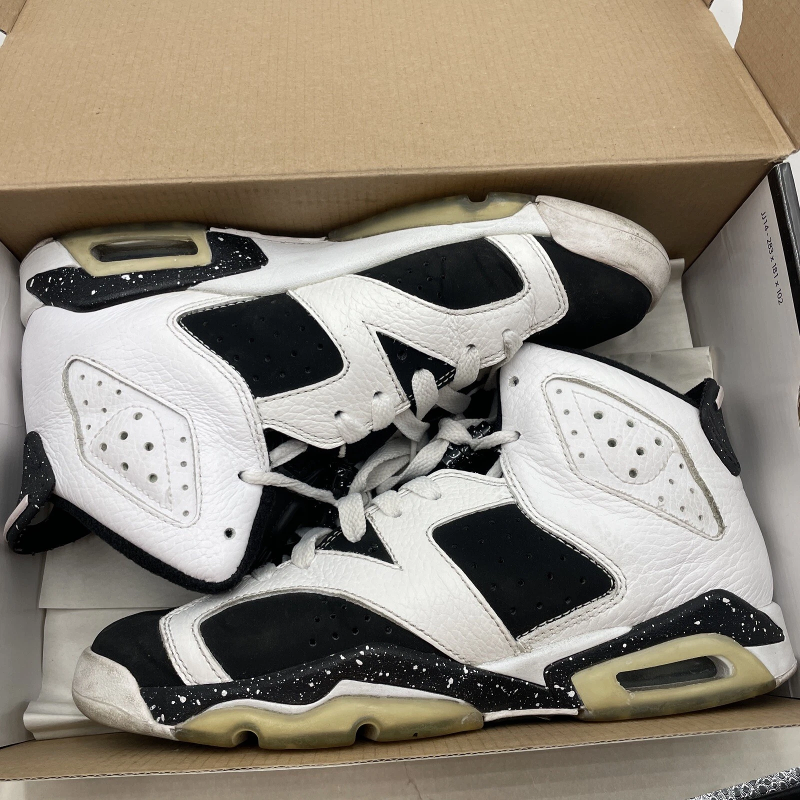 Scarpe Nike Air Jordan 6 retrò bianche nere taglia 4 5