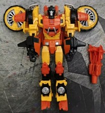 Transformers  Generations Thrilling 30 Voyager Sandstorm Takara Version