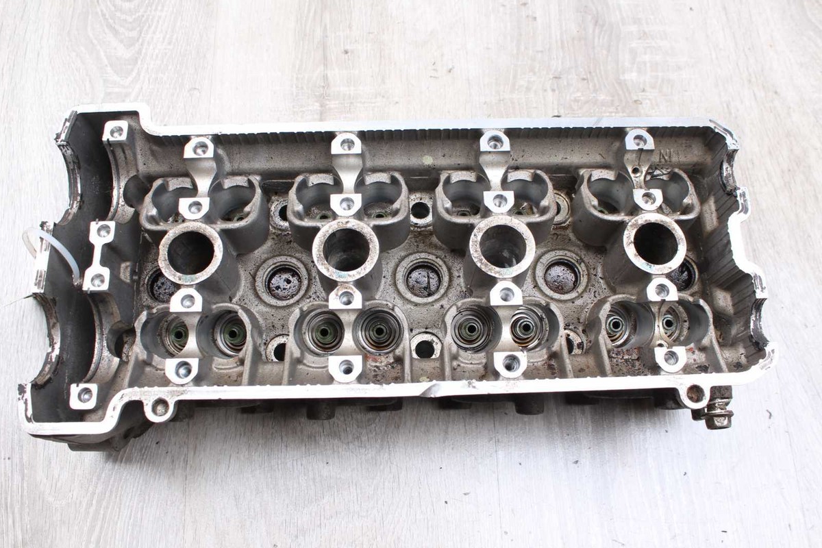 Cylinder head Suzuki GSX-R 750 WVBD 00-03 | eBay