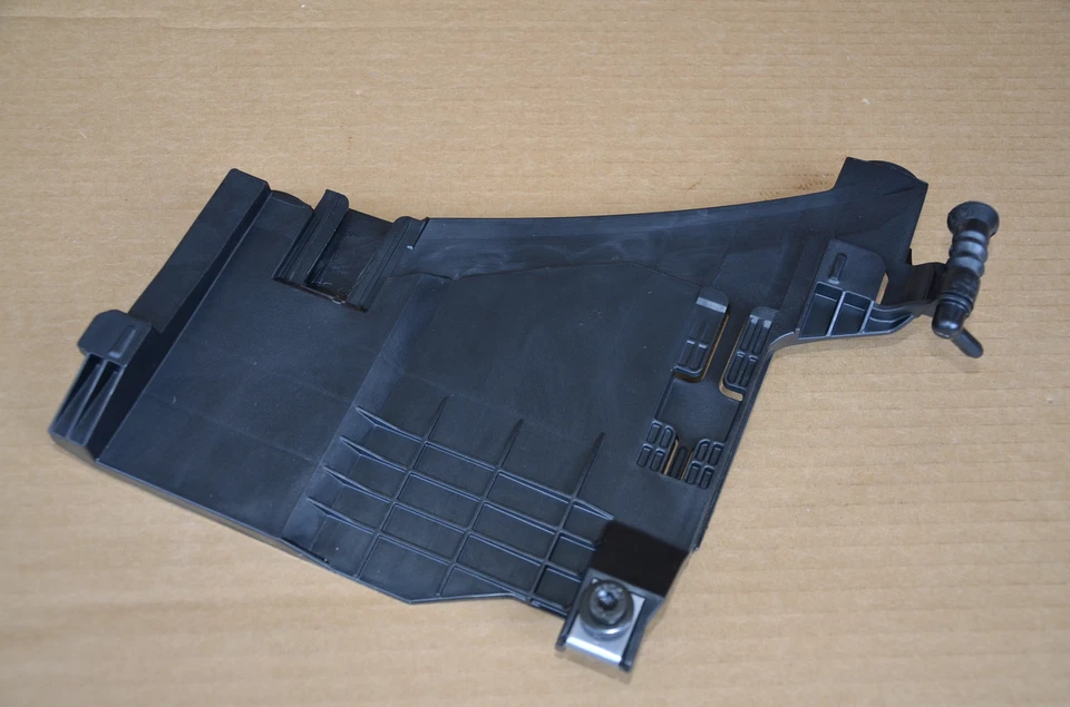 Soporte de lámpara de faro derecho 0EM para AUDI A5 S5 8T0941454A Foto 2 de 4