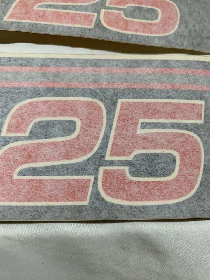 EVINRUDE / JOHNSON ( 25 ) OUTBOARD BOAT MOTOR DECAL / STICKER ( ORIGINAL OEM ) - Image 4 of 4