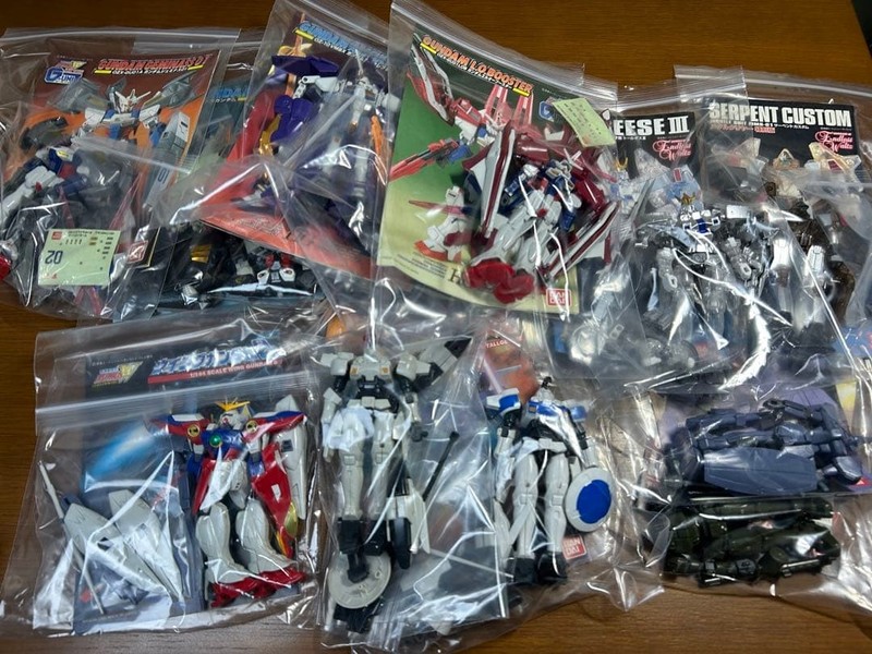 Gunpla Junk Parts Mixing Lot Set for Custom Build Model Kit Bandai 1/144 35