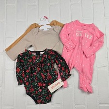 Girl's Newborn 4 piece Bundle