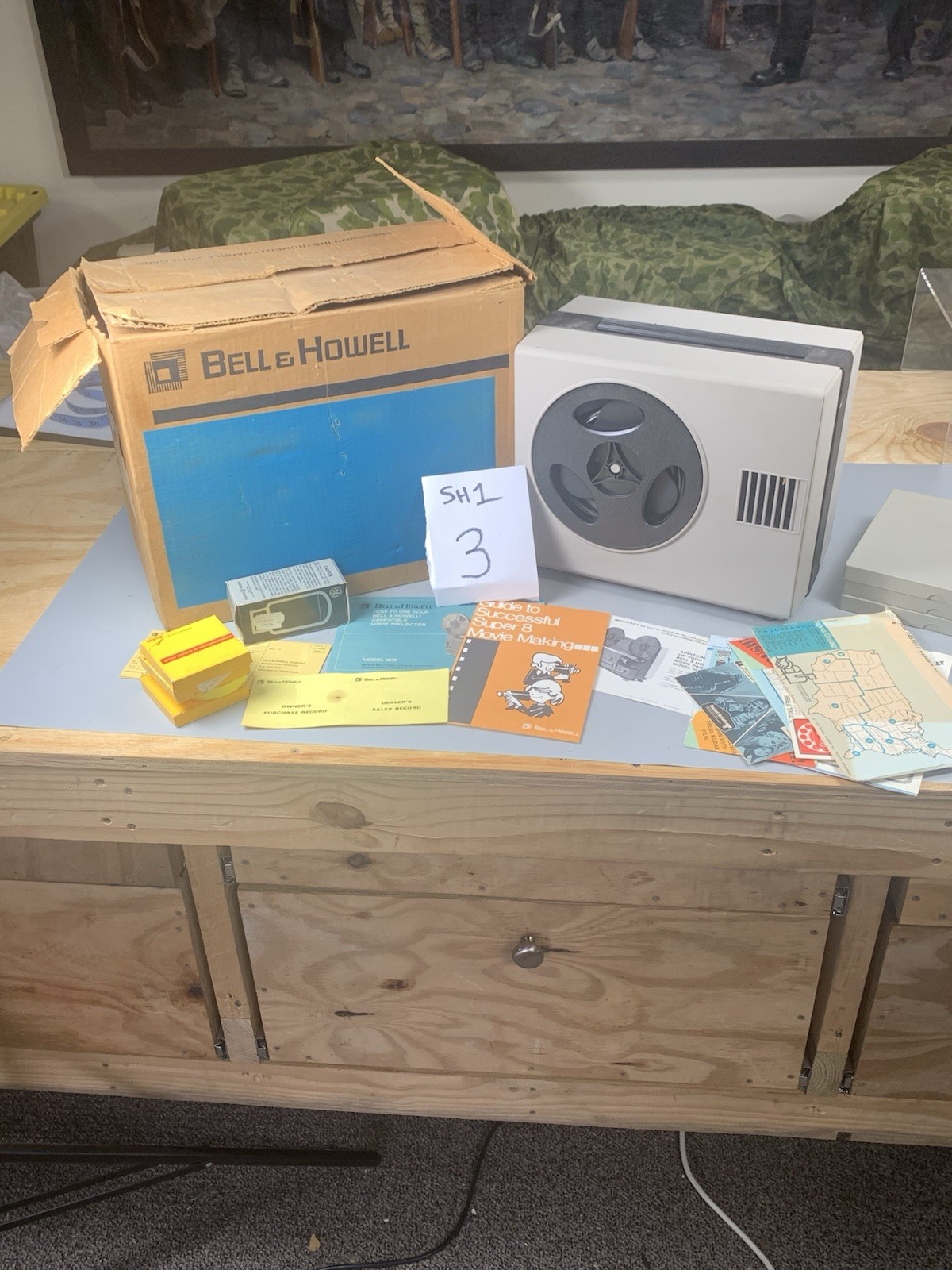 Bell & Howell 2709 vintage camera equipment - eBay listing photo 4