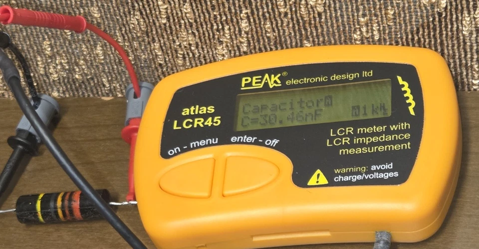 Tapa de Guitarra Sprague Bumble Bee .022 uf 400v 10% Condensador Par Prueba .030 Tono De Colección Foto 4 de 4