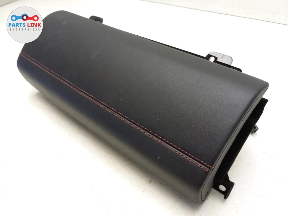 Land Rover Discovery 2017-23 5 tablero guantera tapa de almacenamiento negro rojo superior L462 Foto 2 de 4