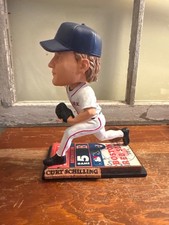 Curt Schilling's Personal Memorabilia Part of 2011 All-Star Fan Fest Auction 17