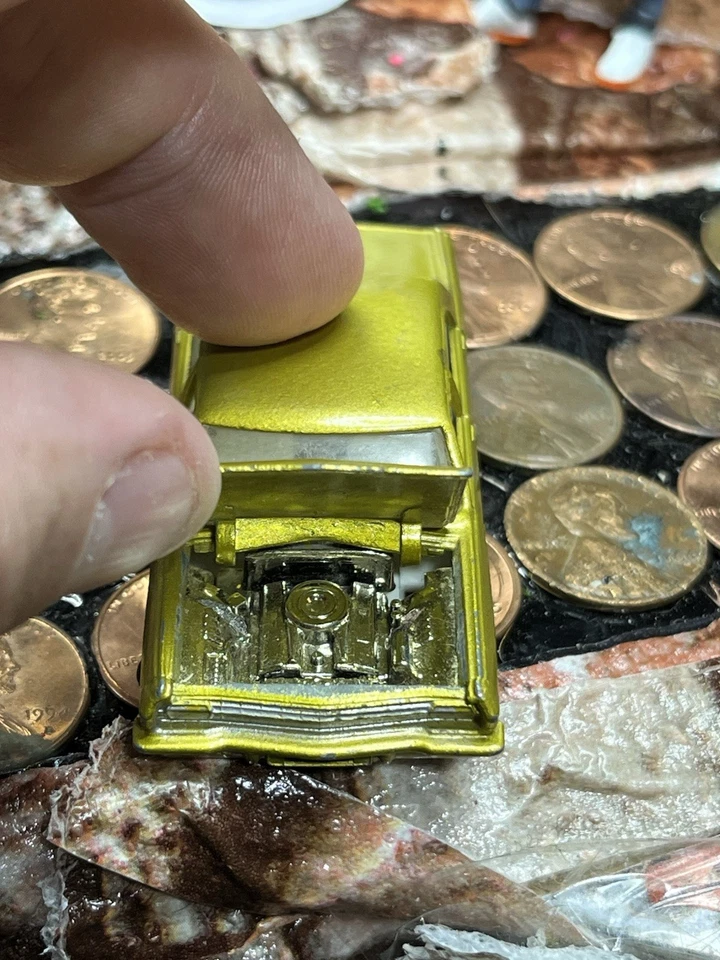 Lesney 1970 Opel Diplomat Sedan No 36 Green Diecast USED EX Condition Foto 3 de 4