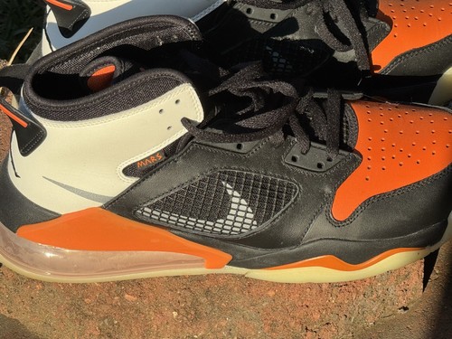 Jordan Mars 270