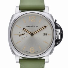 Panerai Luminor Due PAM01249 with 42mm Steel case and Champagne dial. Excelle...
