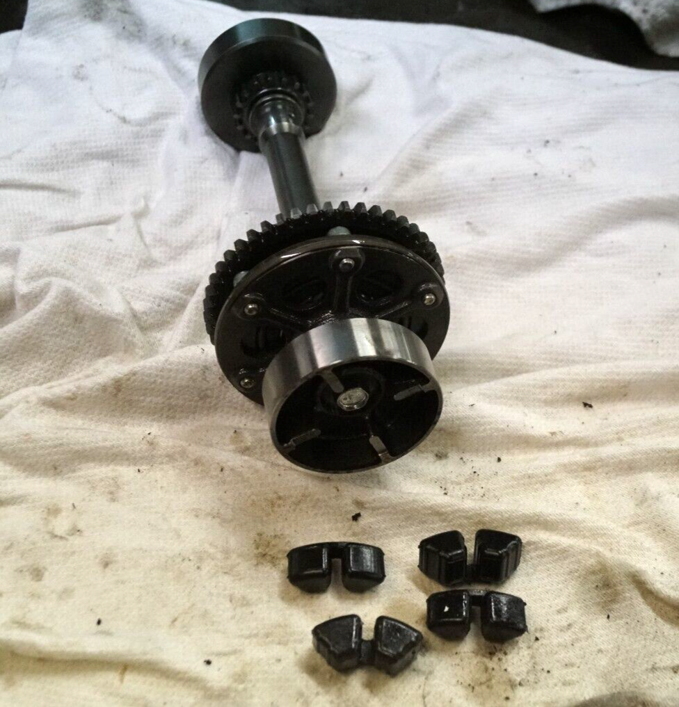 1991 Kawasaki Ninja ZX11 C Balancer Starter Clutch Gear Shaft