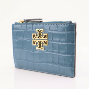 tory burch britten croc