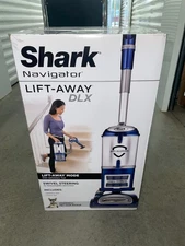Shark NV360 Lift-Away Deluxe Upright Vacuum Cleaner Swivel/Detachable Pet Hair