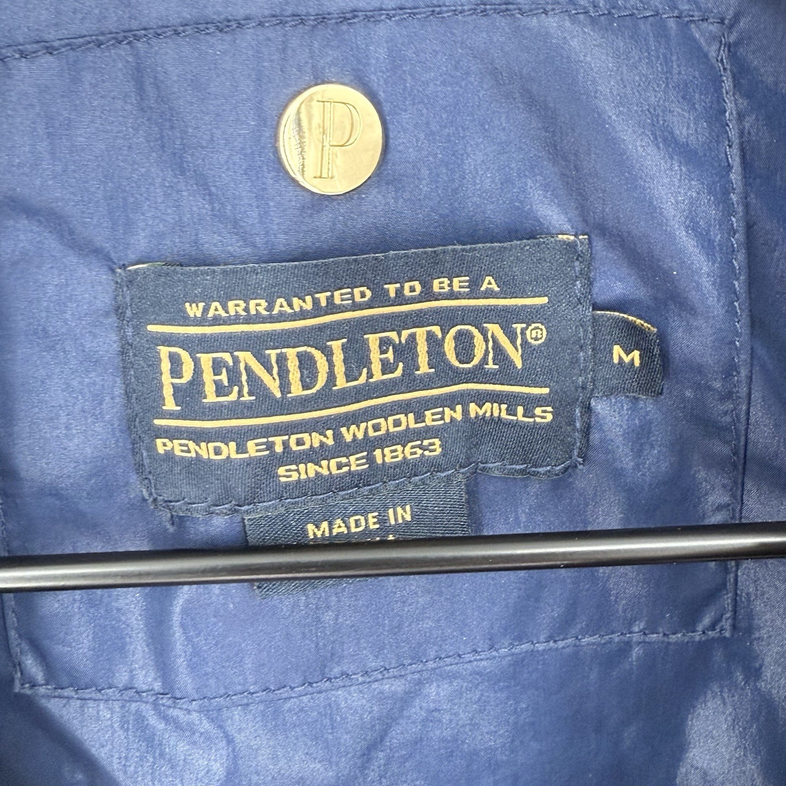 Pendleton Blue Quilted Nylon Snap Button Vest Wom… - image 3