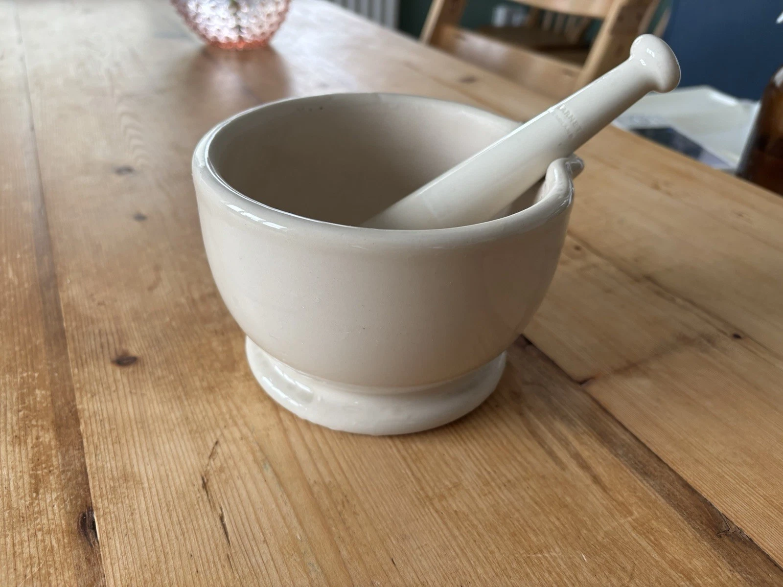 Vintage Apothecary Stoneware Pestle And Mortar By Maw Barnet, Made In England.